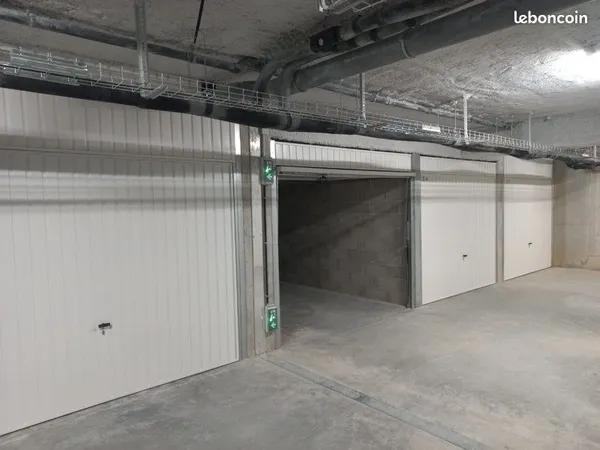 Loue garage Aix en Provence 