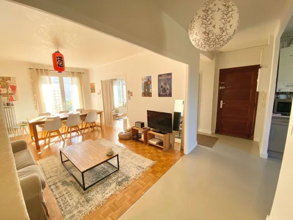 Appartement 4 pièces 81 m² 