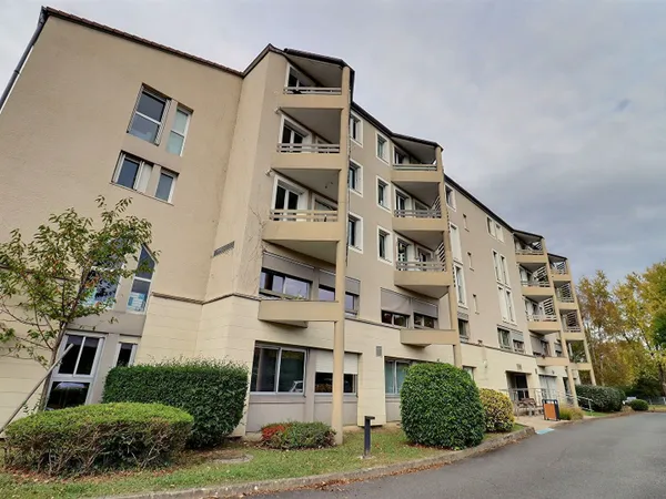 Immeuble à vendre ? Pau (Secteur Saint-Dominique / Université) de 1180m² 