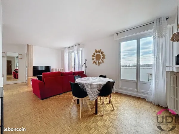 Penthouse 3 pièces 67 m² 