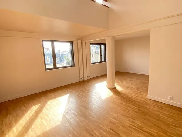 Appartement 5 pièces 165 m² 