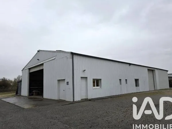 Maison 3 pièces 480 m² 