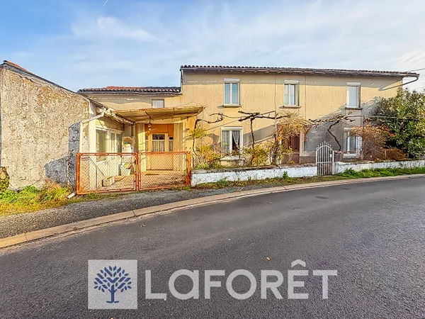 Maison à vendre à GEMOZAC - Référence 4418 
