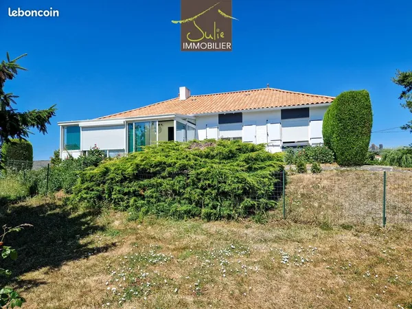 Maison 6 pièces 138 m² 