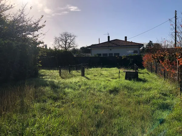 Terrain 580 m² 