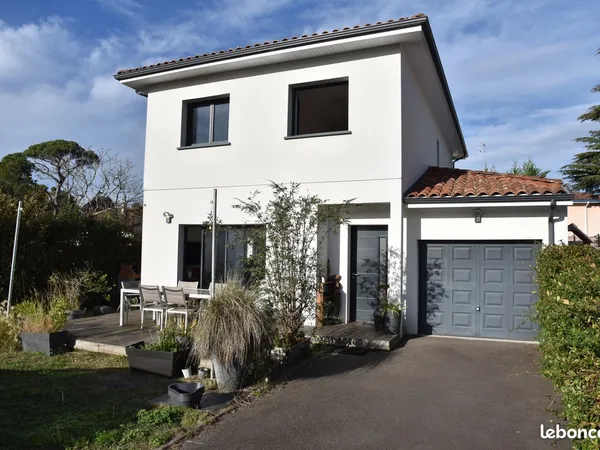 Maison récente 127m², centre ville 