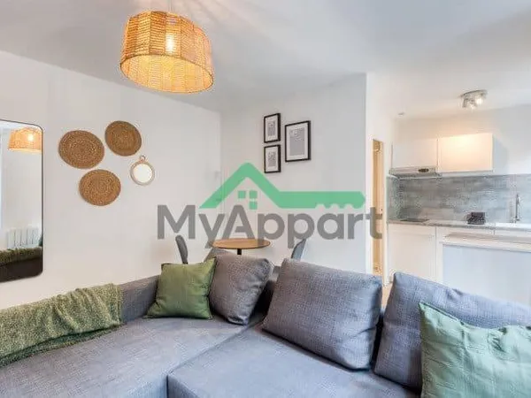 Studio 1 pièce 21 m² 