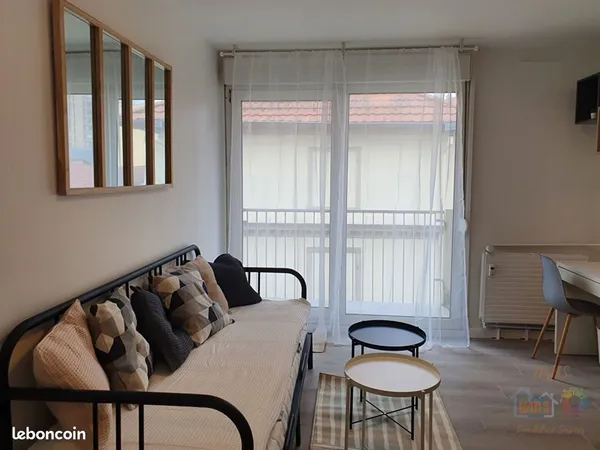 Appartement 1 pièce 18 m² 