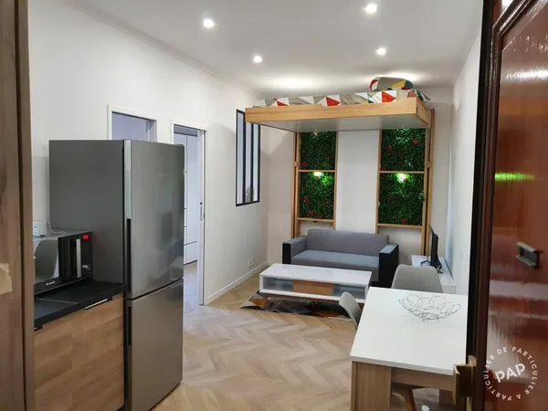 Studio 1 pièce 30 m² 