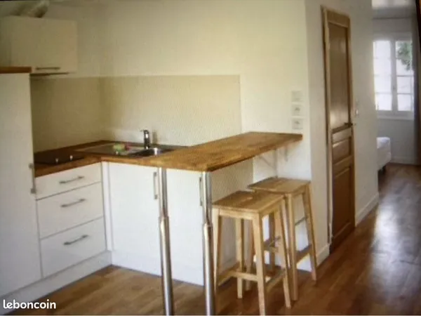 Studio meublé pontoise location 