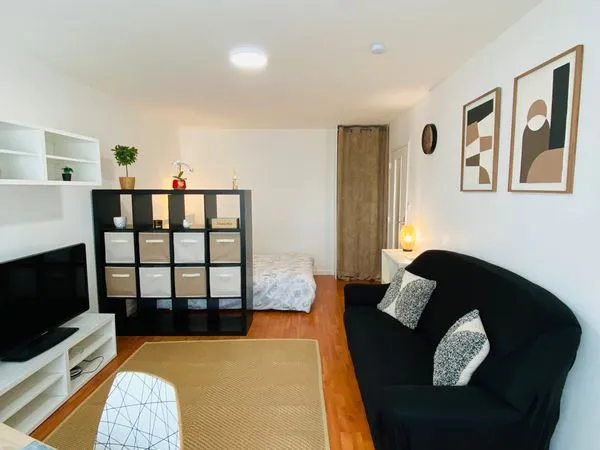 F1 meublé de 30 m² à Thionville (58 route de la Briquerie) 