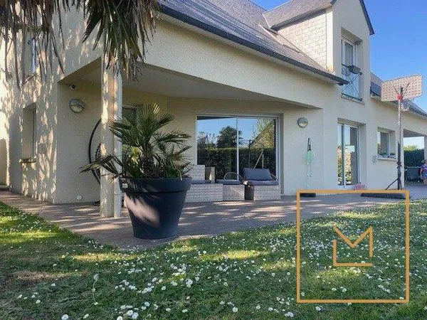 Maison 6 pièces 190 m² 