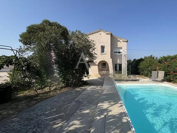 Maison 5 pièces 141 m² 