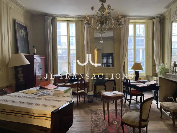 Vends Immeuble 240m² - Saint-Paul 