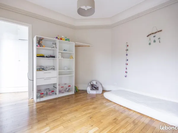 Appartement 3 pièces 55 m² 