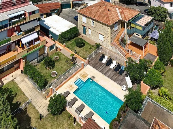Appartement 1 pièce 33 m² 