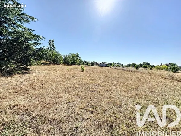 Terrain 1206 m² Carlipa 