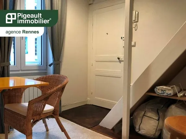 Appartement 1 pièce 10 m² 