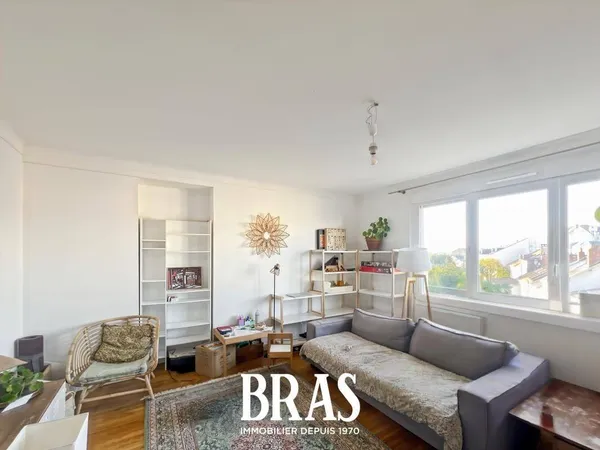 Appartement 5 pièces 84 m² 