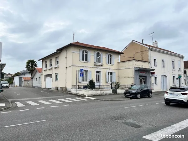 Immeuble de rapport 210 m² 