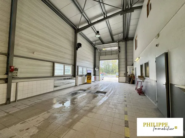 Local commercial 187 m² 