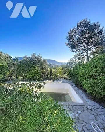 Maison 6 pièces 145 m² 
