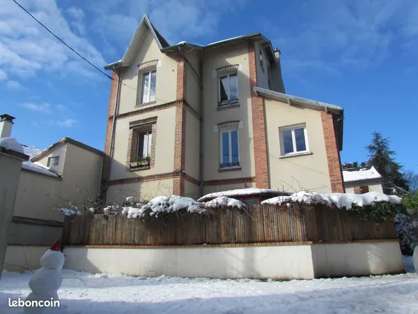 Colocation à Garches (92) pour jeunes femmes 