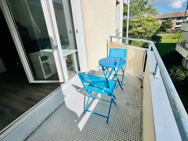 PURPAN Studio meublé balcon parking 
