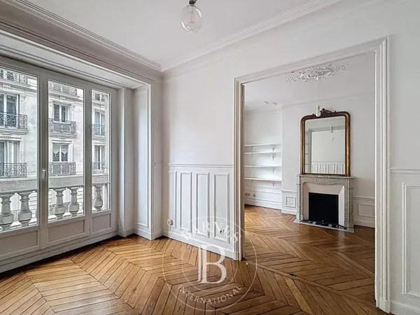 Le service location de la Maison BARNES vous propose ce bien : 