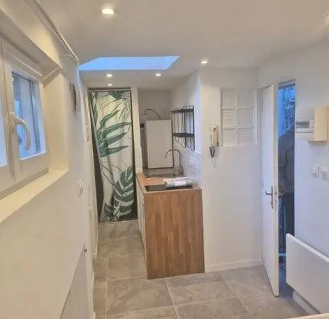 Appartement 1 pièce 15 m² 