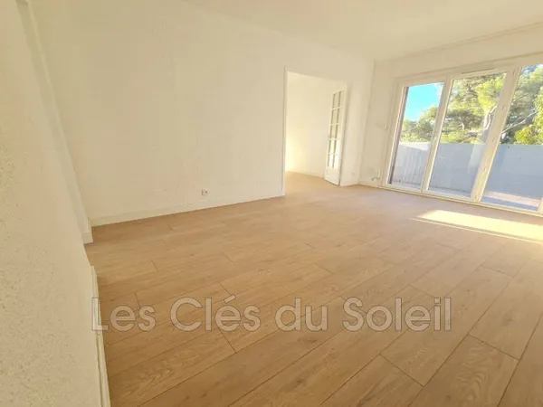 Appartement 4 pièces 63 m² 