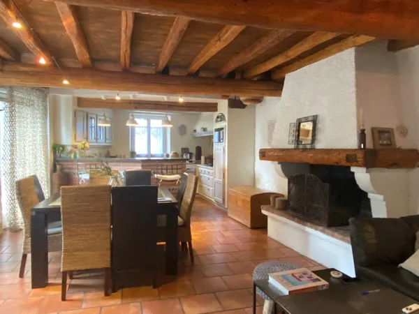 GAGNAC SUR GARONNE BELLE MAISON DE VILLE 