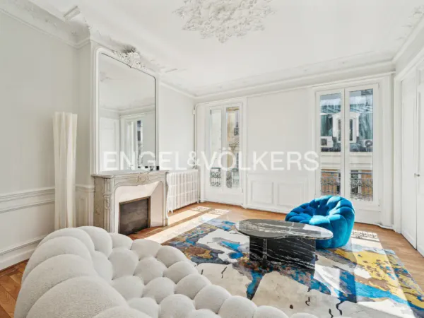 Proche de l'Avenue Foch - Appartement entièrement rénové