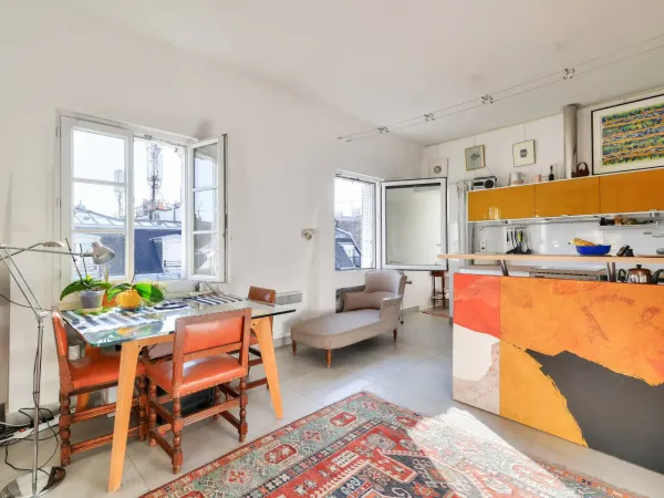 Paris VIIIème - Appartement au dernier étage de 47 m² - Bienfaisance - Monceau