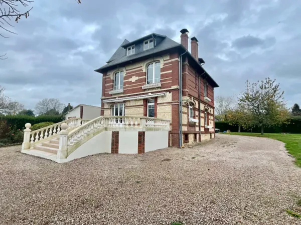 Villa Anglo-Normande années 30 très proche de Deauville