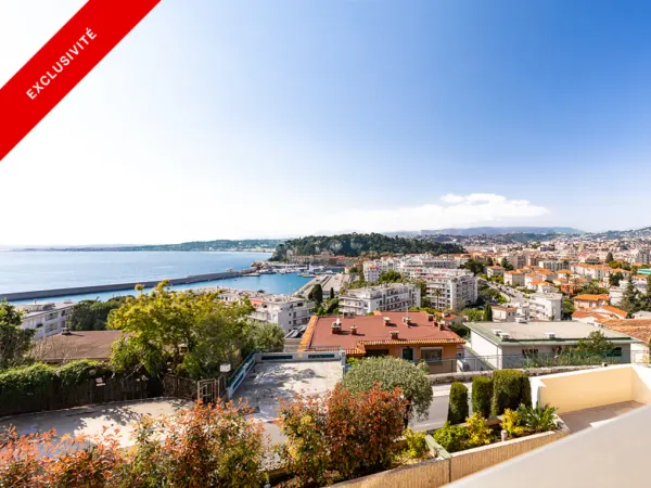 Superbe 3 pièces avec grande terrasse vue mer, jardin, garage.