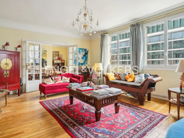 Appartement familial - Parc Monceau- Quatre chambres