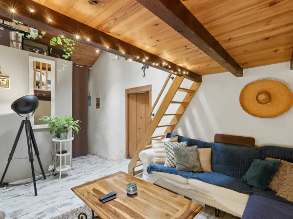 T2 atypique avec double mezzanine
