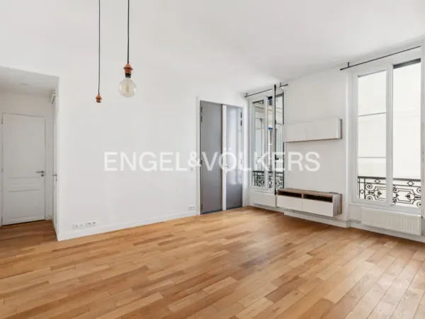 Appartement lumineux et fonctionnel à deux pas des Champs-Élysées