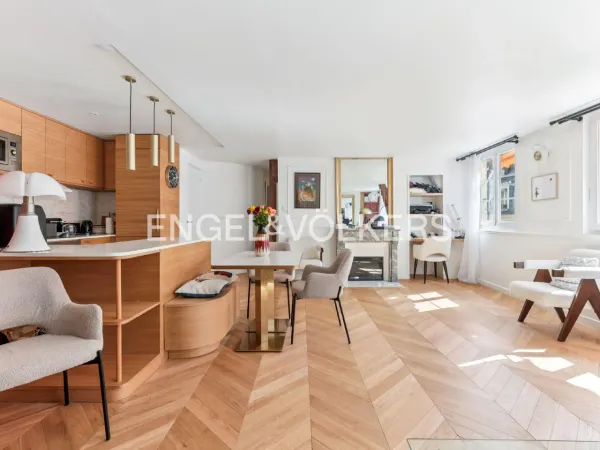 Élégant appartement rénové - 63,56 m² - Faubourg Saint-Honoré / Palais de l'Élysée