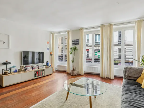 Paris 2ème - Appartement 3 pièces rénové de 62 m² - Montorgueil