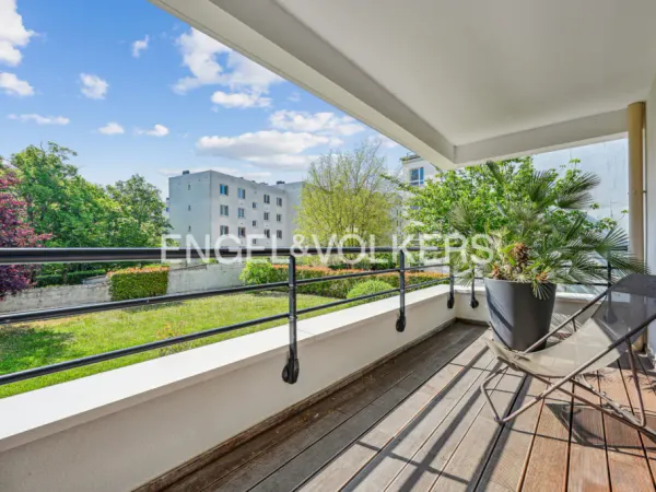 Garches - Appartement de 145m² avec terrasse et balcons