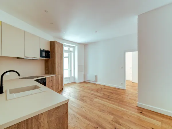 [Sous offre acceptée] Appartement rénové - 62m² avec balcon et vue dégagée