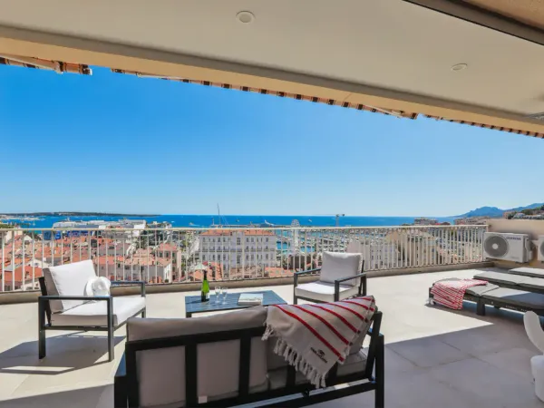 Appartement à Cannes, Vue Panoramique Mer & Montagne