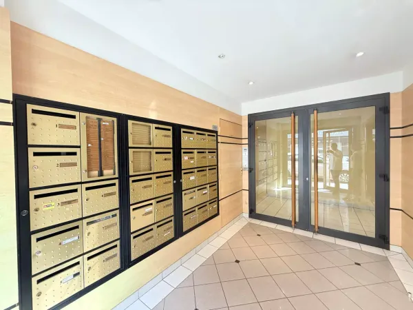 Loue appartement meublé - 32m²