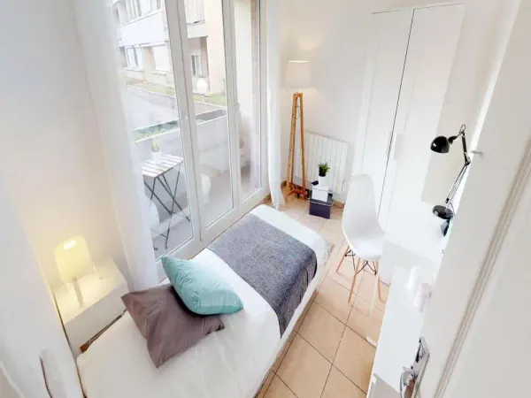 Propose chambre dans appartement en colocation