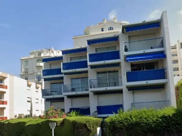 Parking 12 m²
