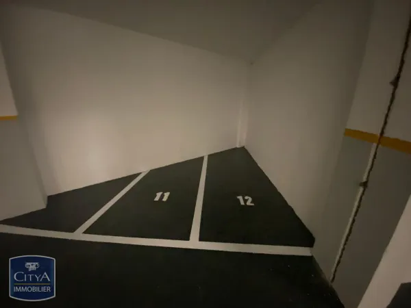Stationnement Location Toulon   42€