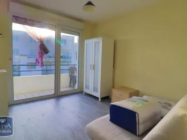 Studio 1 pièce 19 m²