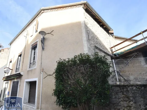 Maison 7 pièces 210 m²
